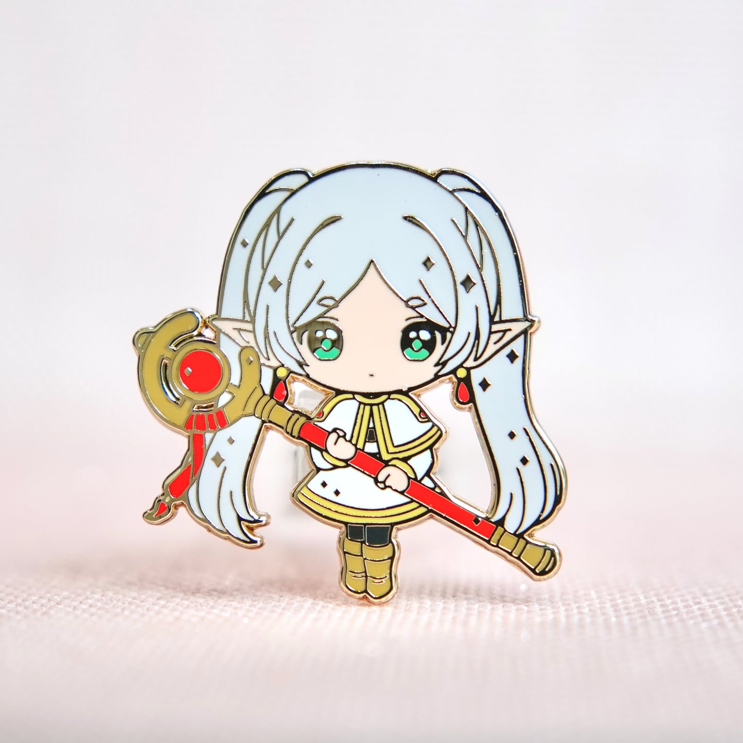 Frieren: Beyond Journey’s End Classic Magical Girls Enamel Pin – Fairy Frieren