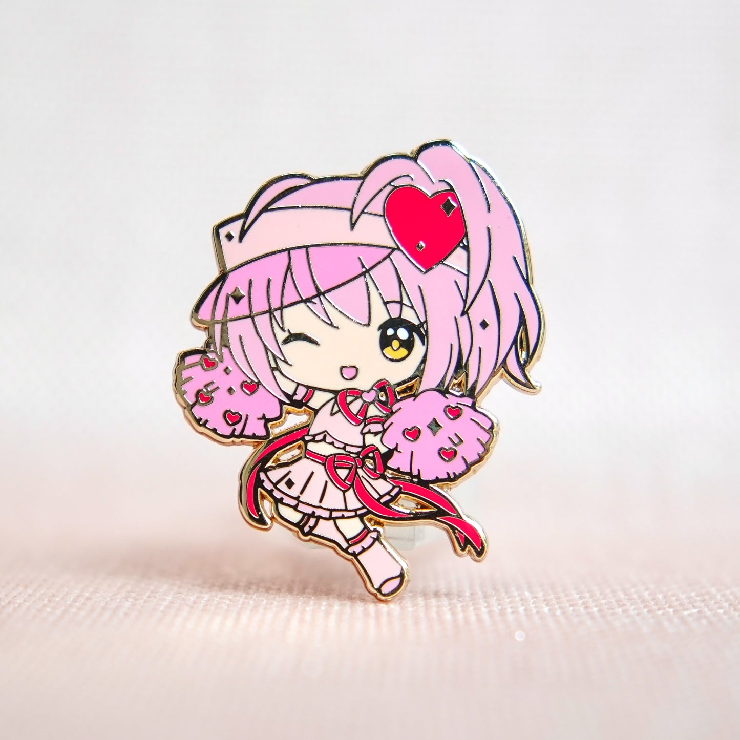 Shugo Chara Classic Magical Girls Enamel Pin – Amulet Heart