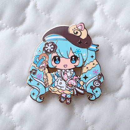 Sweet Snow Miku Enamel Pin