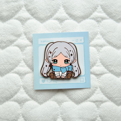 Frieren Chibi Hug Enamel Pins – Frieren, Himmel, Fern & Stark